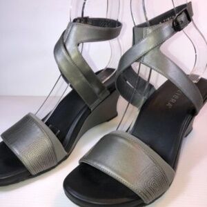 NEW Ziera ‘Torch’ comfort sandal